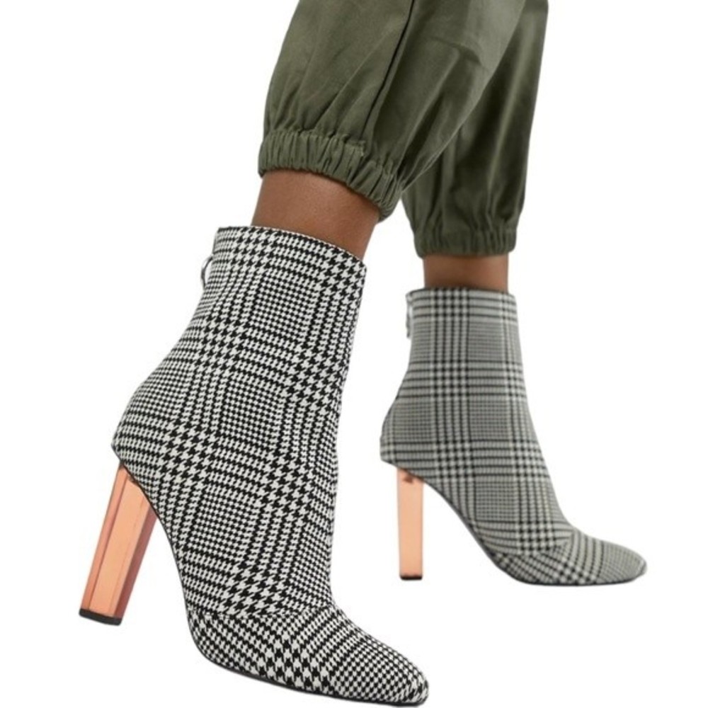 ASOS Design Electricity Heeled Boots Gently Used Size 7